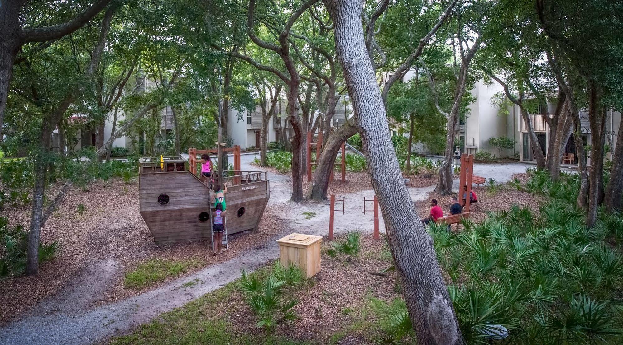 Villas By The Sea Resort & Conference Center Jekyll Island Exterior photo